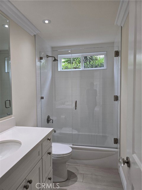 Building Photo - 11 Wickland