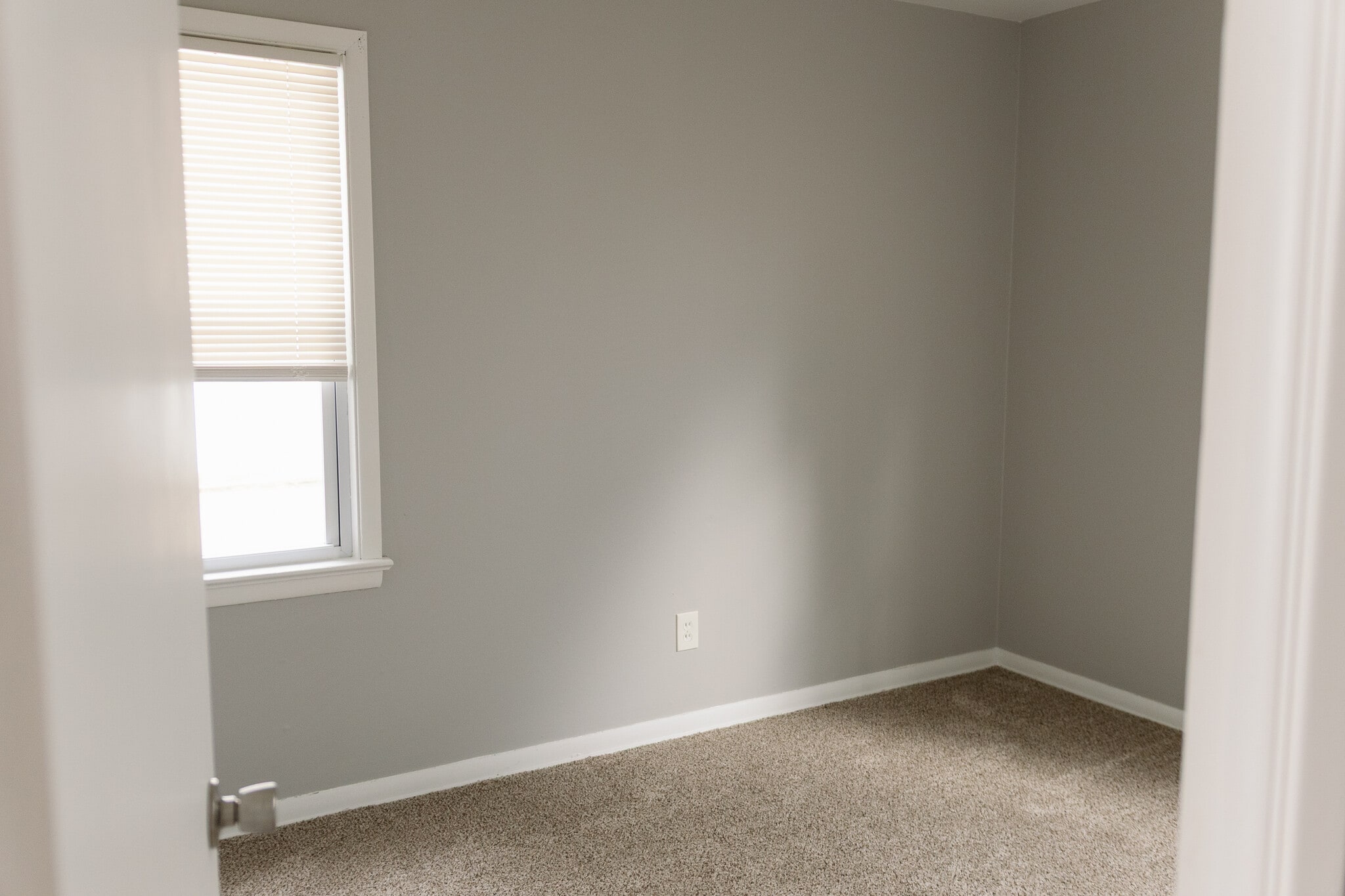 Building Photo - 12302 Milligan Ave