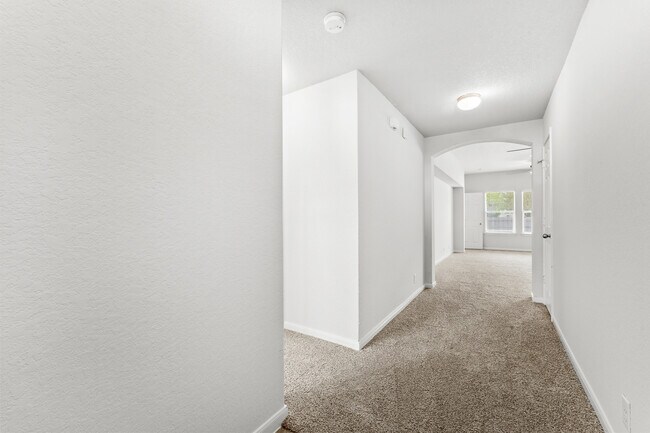 Building Photo - 216 Teron Dr