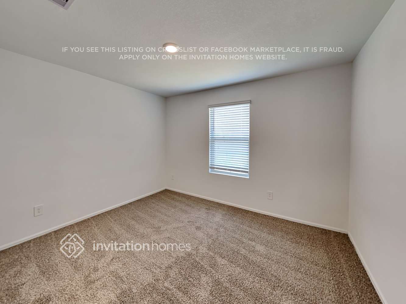 Building Photo - 18807 Charter Elm Dr