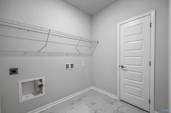 Building Photo - 130 Stockholm Ln