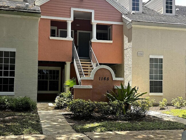 Building Photo - 1165 Crystal Way