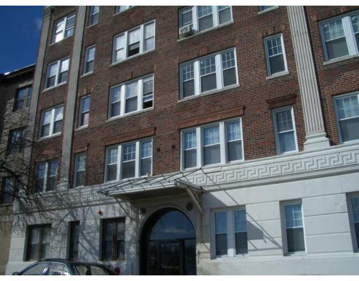 Building Photo - 1518 Commonwealth Ave