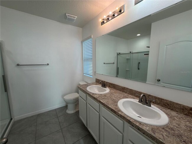 Building Photo - 276 Willow Bend Dr