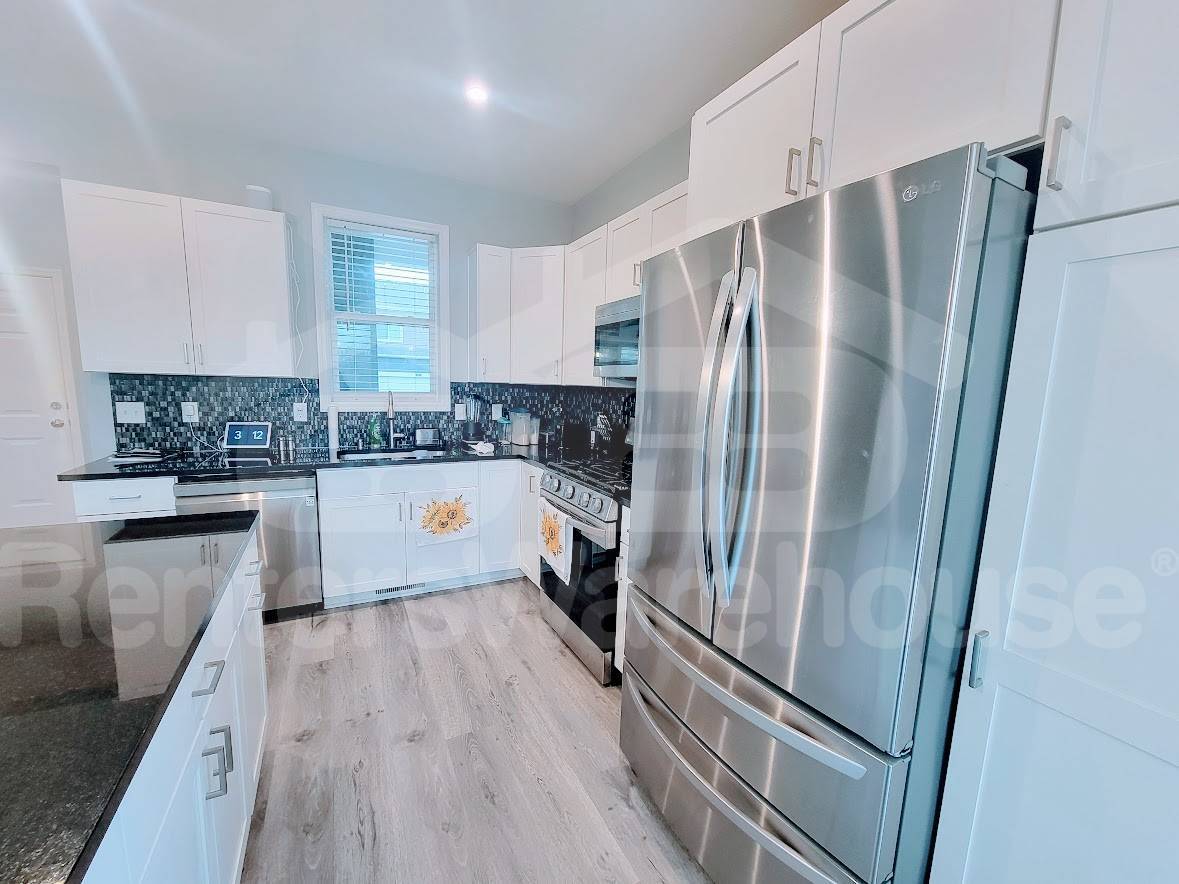 Building Photo - 14807 Willemite St NW