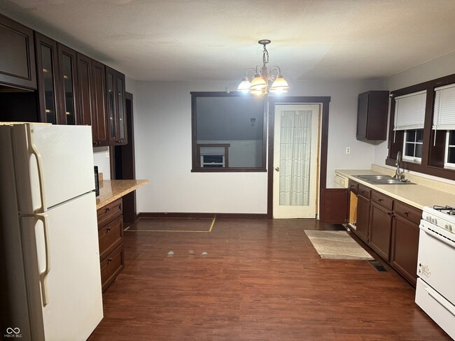 Building Photo - 713 Indiana Ave