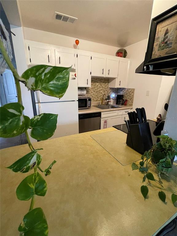 Building Photo - 239 S McMullen Booth Rd