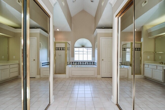 Building Photo - 1502 Emerald Springs Ct