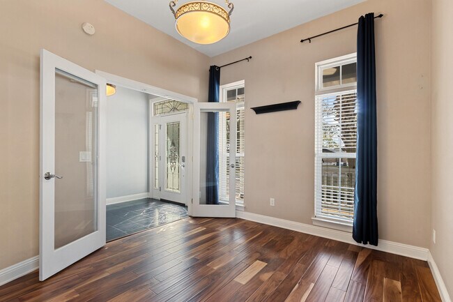 Building Photo - 3287 Cabot Cove Dr