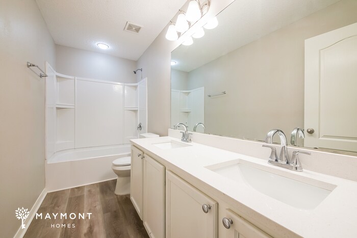 Building Photo - 652 Chatham Walk Dr