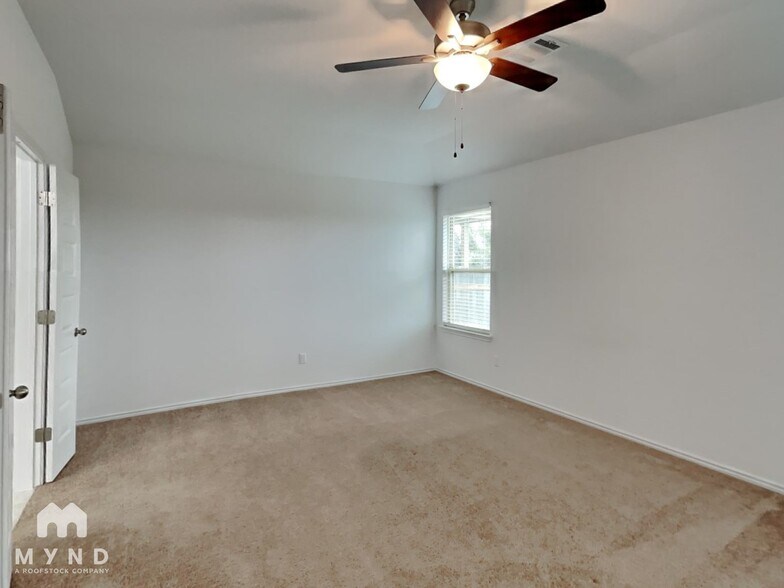 Building Photo - 345 Horsemint Way
