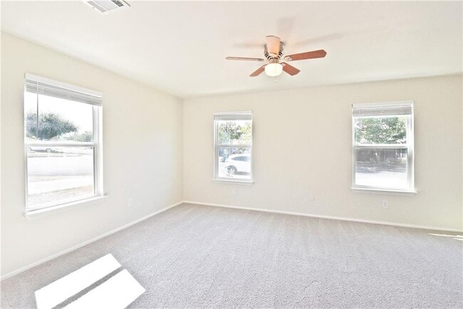 Building Photo - 16813 Whitebrush Loop