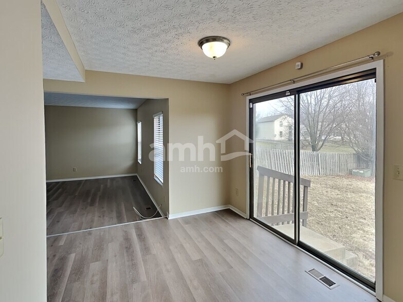 Building Photo - 158 Steiger Ct