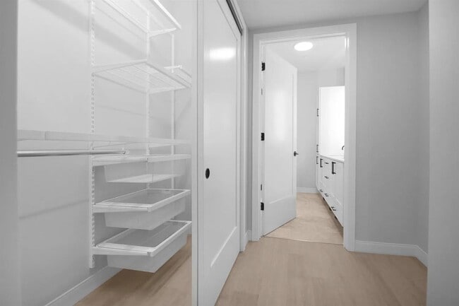 Building Photo - 18 Artisan Dr