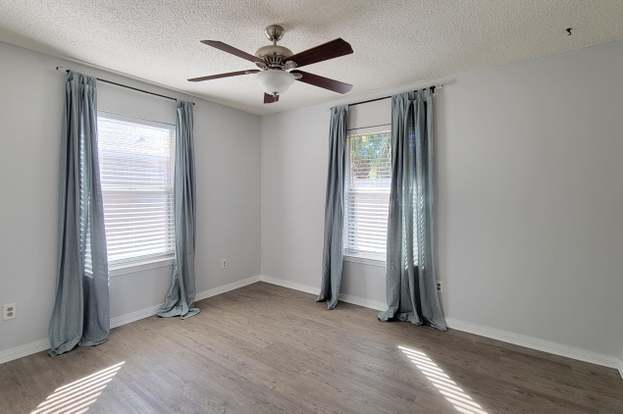 Building Photo - 1223 Redwood Ln