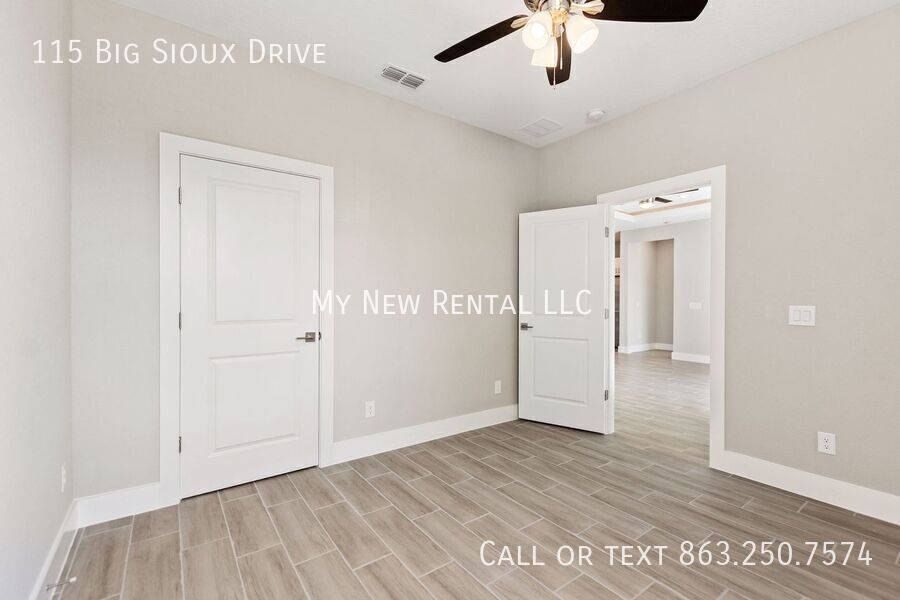 Building Photo - 115 Big Sioux Dr