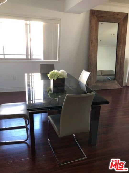 Building Photo - 11848 Kiowa Ave