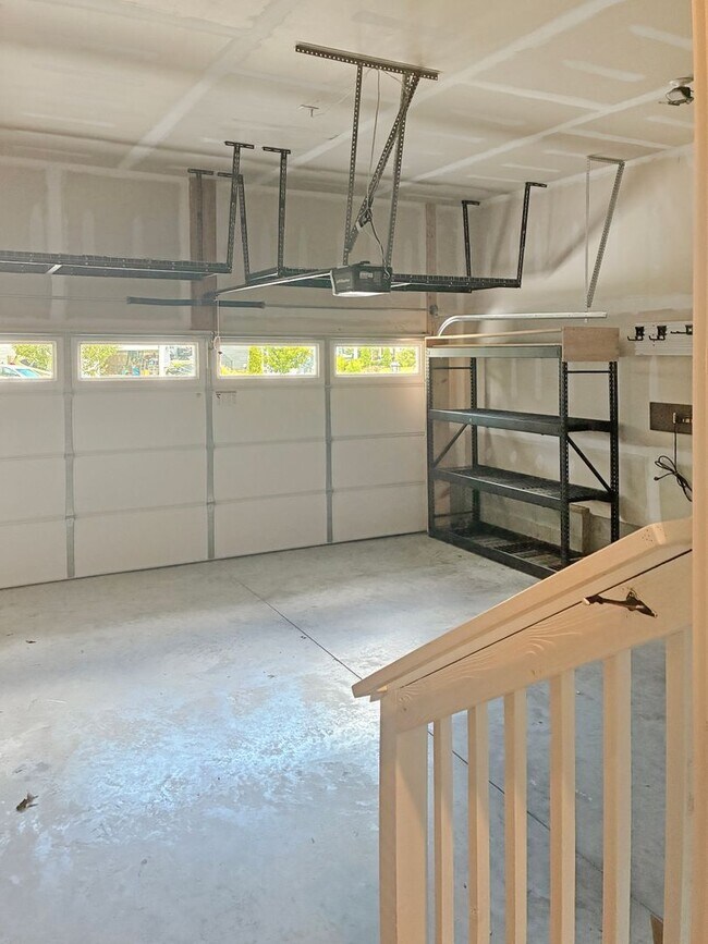 Building Photo - 4 Bedroom Home in Magnolia Green