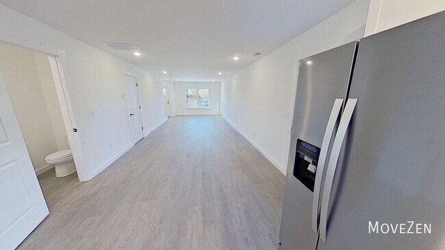 Building Photo - 16 Catawba Ave