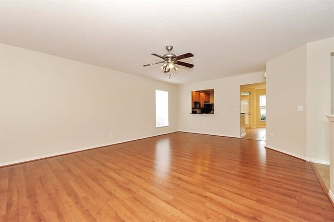 Building Photo - 5901 Grand Loneoak Ln