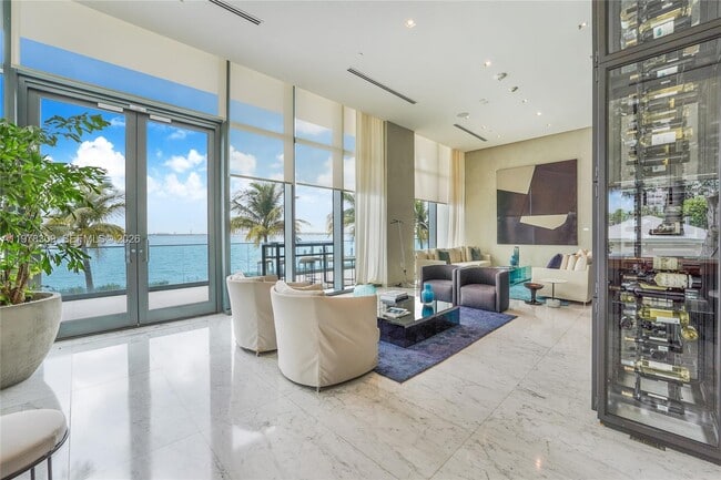 Building Photo - 3131 NE 7th Ave