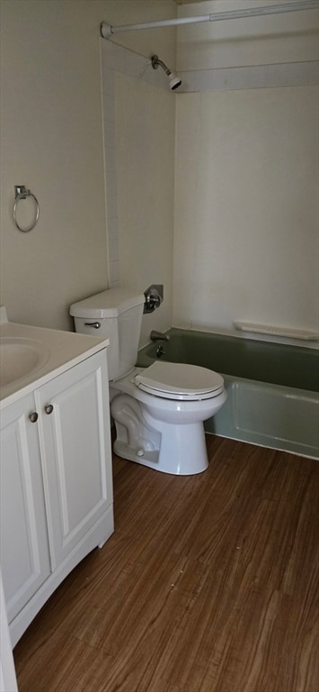 Building Photo - 668 Robbins Ave