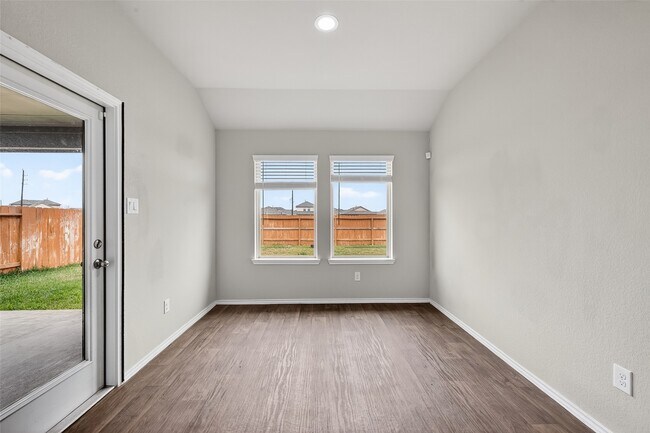 Building Photo - 20926 Belmont Village Wy