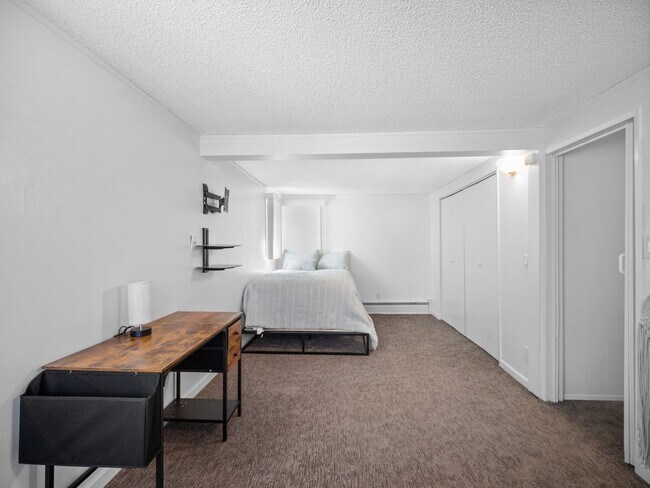 Building Photo - Spacious 2-Bedroom Home with Private Deck,...
