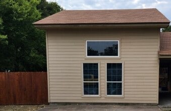 Building Photo - 211 Althea Rd