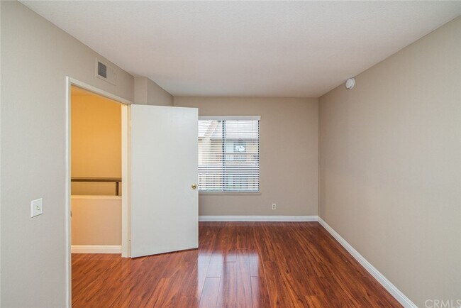 Building Photo - 160 Tangelo-