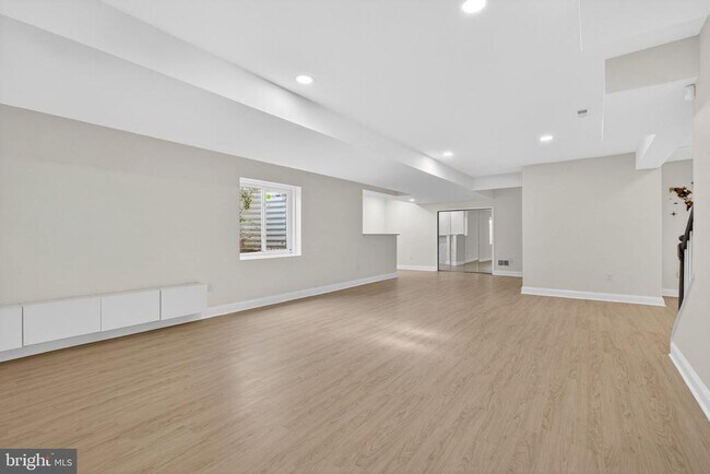 Building Photo - 1756 Michelangelo Dr