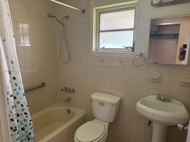 Building Photo - 1812 Fillmore St