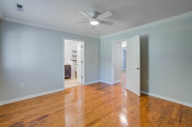 Building Photo - 1307 Bob White Dr