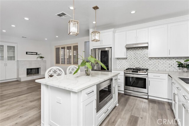 Building Photo - 11134 St Tropez Dr