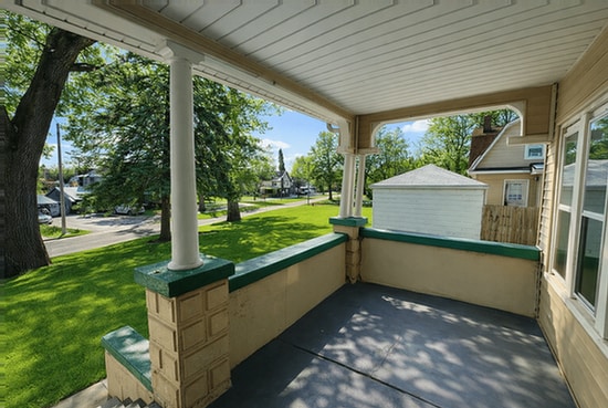 Building Photo - 1106 Burr St