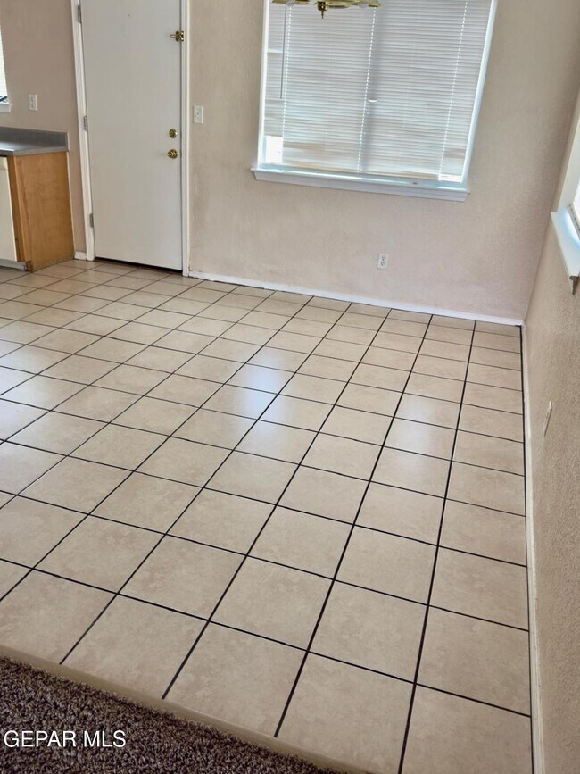 Building Photo - 12224 Tierra Maya Dr