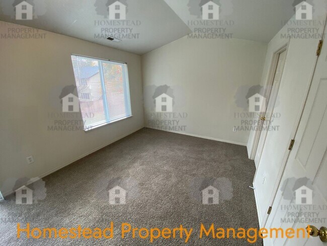 Building Photo - 164