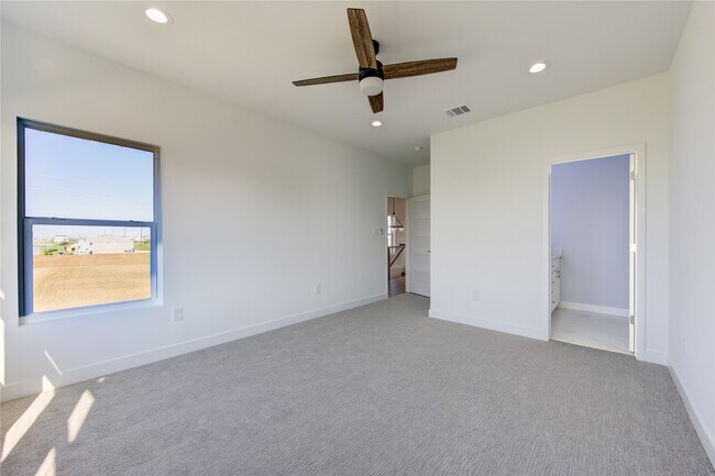 Building Photo - 21201 Scissor Tail Ln