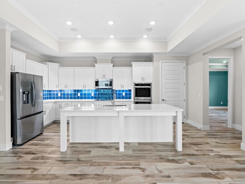 Building Photo - 27 Gulfstream Way