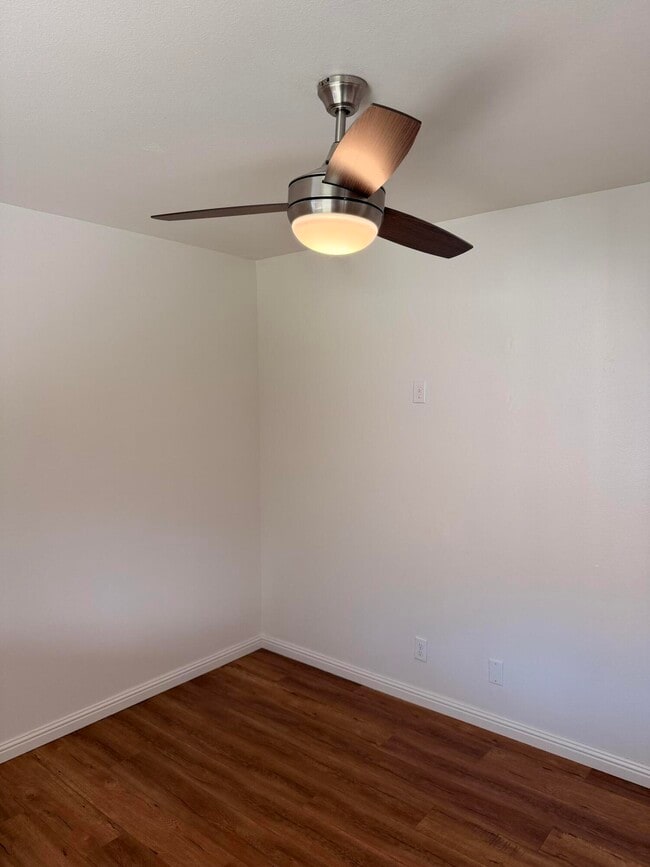 Building Photo - 51905 Avenida Velasco