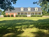 Building Photo - 271 Meadowland Dr