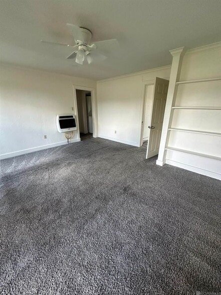 Building Photo - 110 Pine St