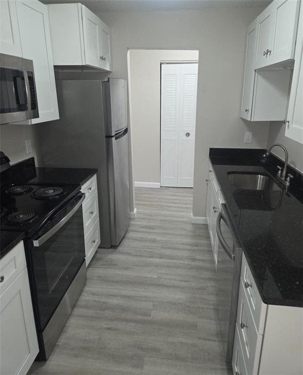 Building Photo - 3 Admiralty Dr