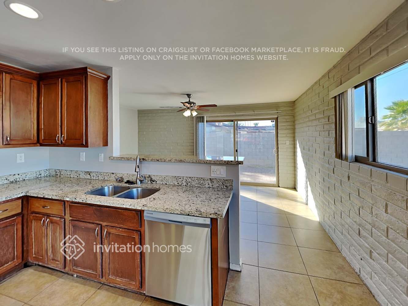 Building Photo - 14820 N 32nd Dr