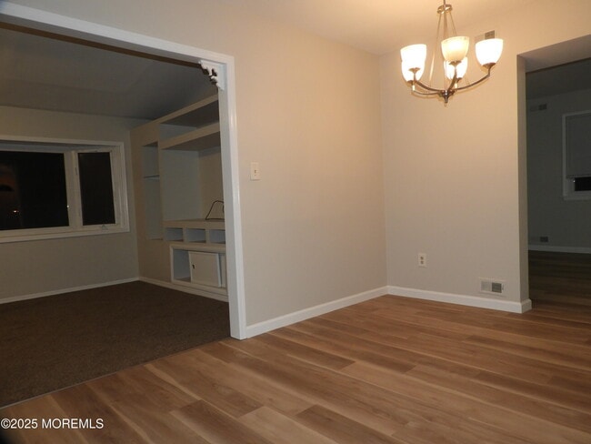 Building Photo - 330 Barcelona Dr