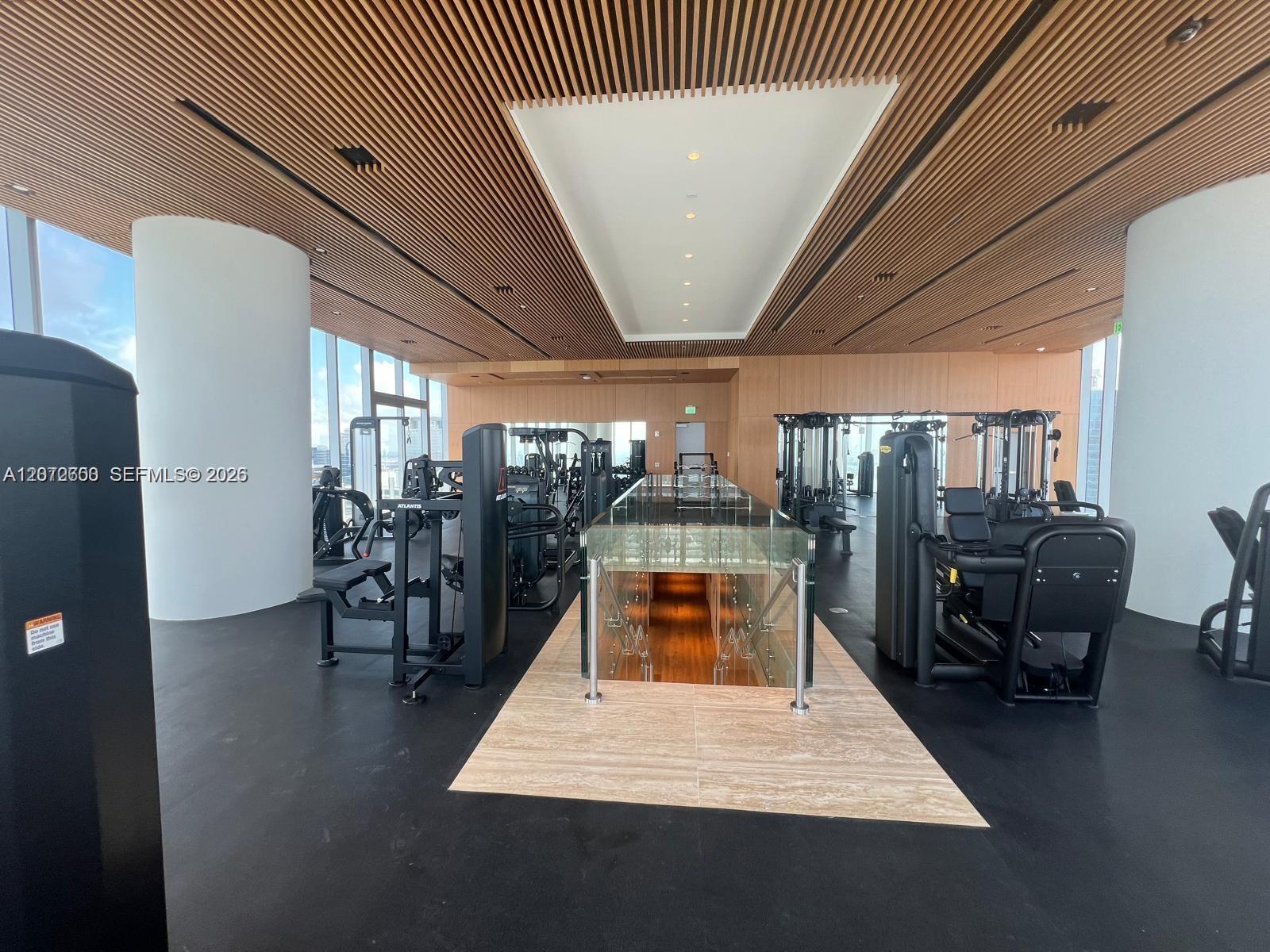 Building Photo - 300 Biscayne Boulevard Way
