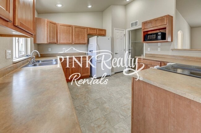 Building Photo - 7385 Beinecke Point