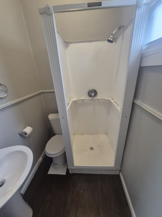 Building Photo - 1822 Pearl St