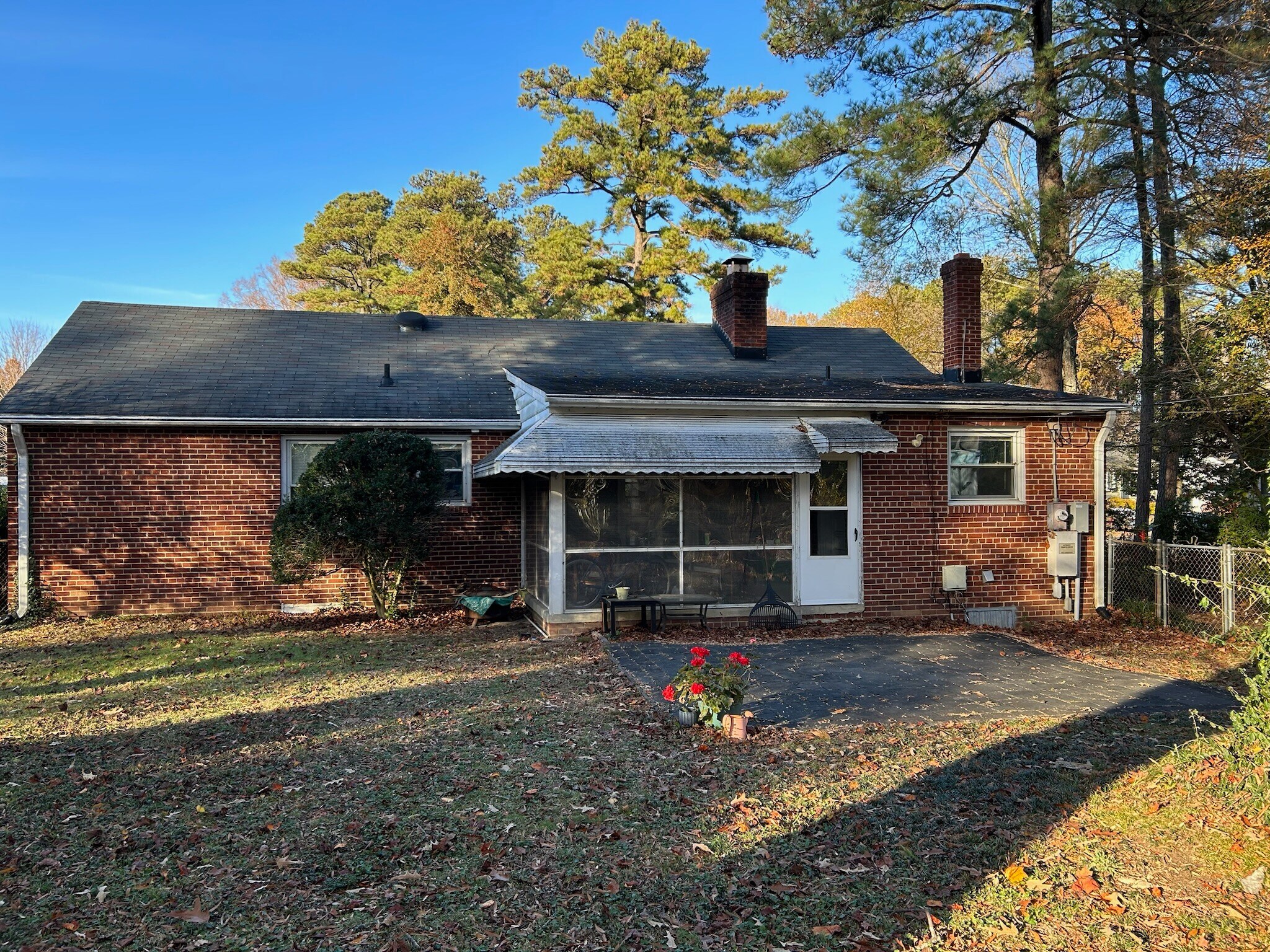 Building Photo - 8603 Bentridge Ln