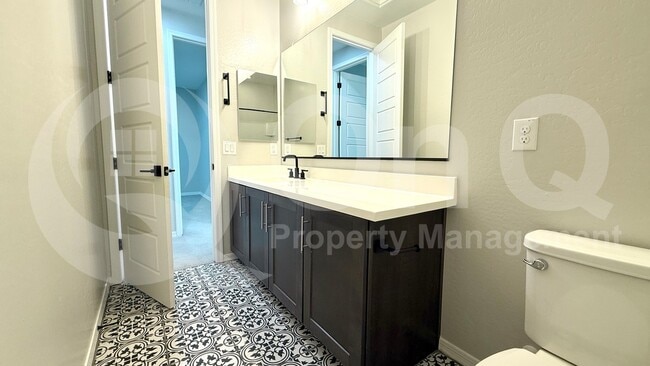 Building Photo - 26410 N Thornhill Dr